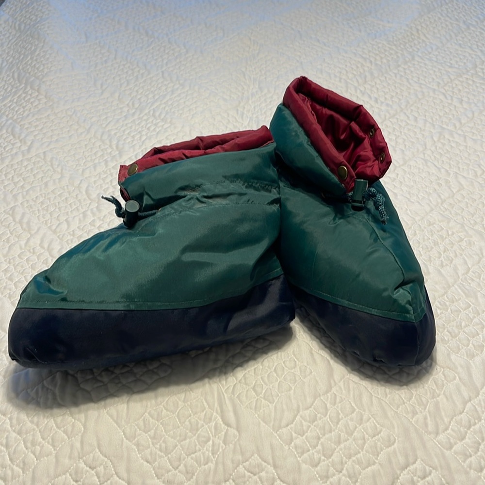 Down filled slipper boots